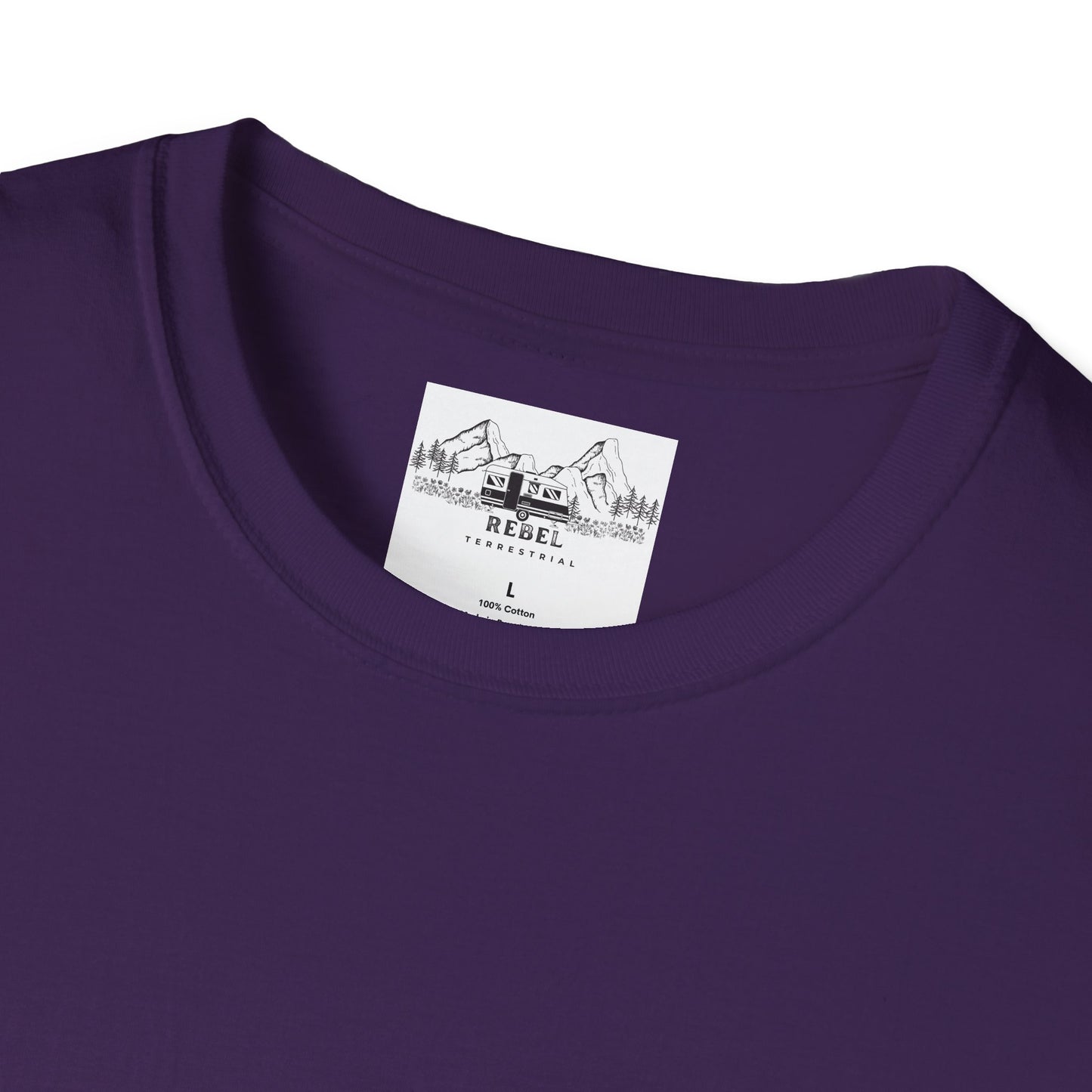 A Meal Without Mushrooms Is Like a Day Without Rain – Chanterelle Mushroom Unisex Softstyle T-Shirt