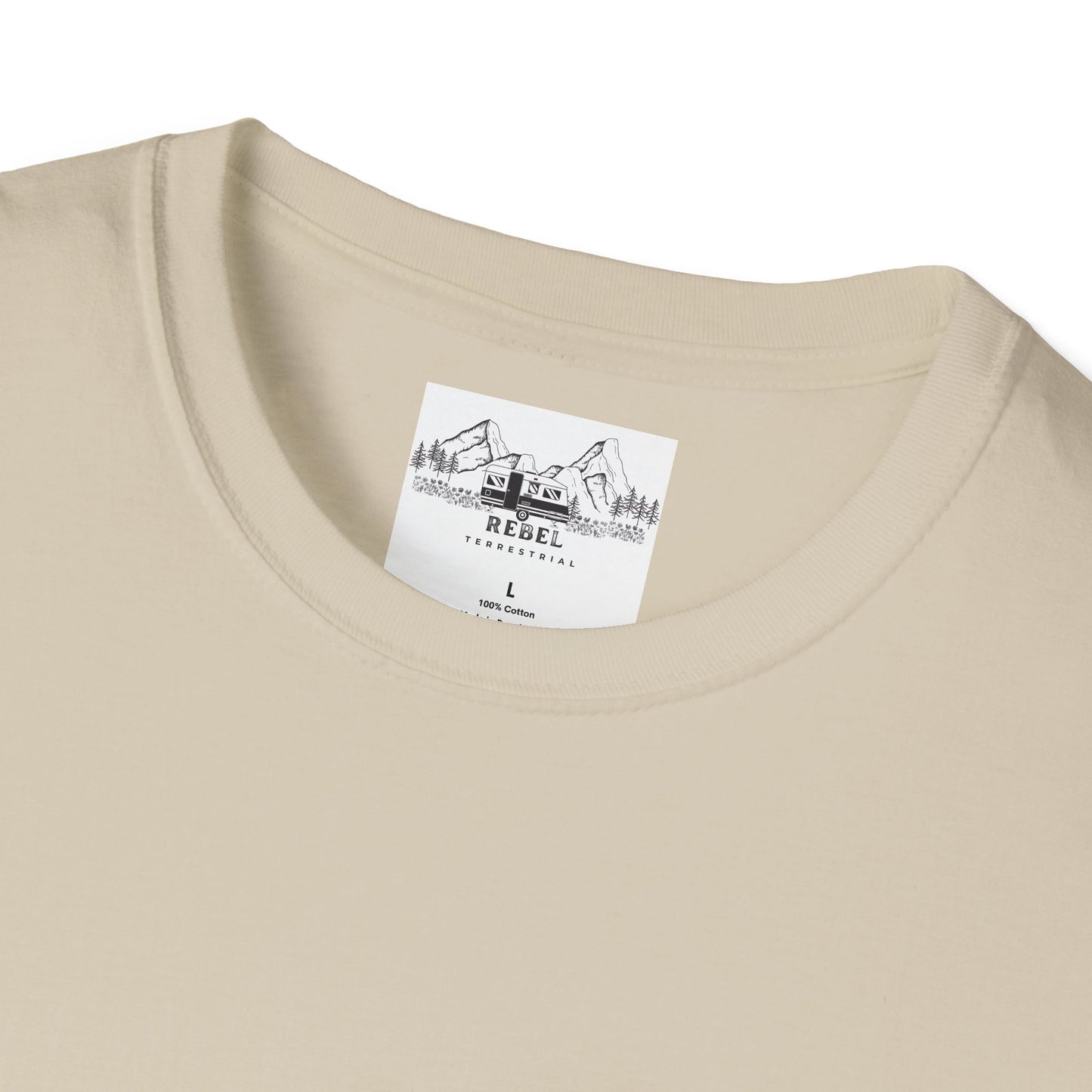 A Meal Without Mushrooms Is Like a Day Without Rain – Chanterelle Mushroom Unisex Softstyle T-Shirt