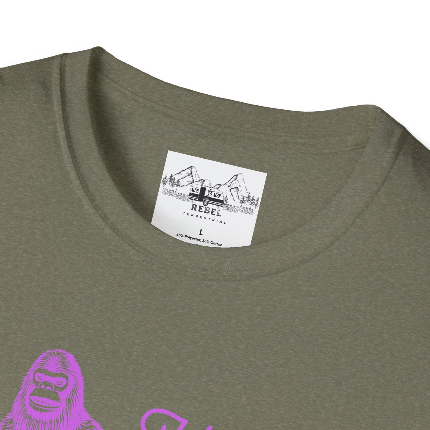 Hey Shuga Bigfoot T-Shirt – Unisex Softstyle Tee in Lurid Pink