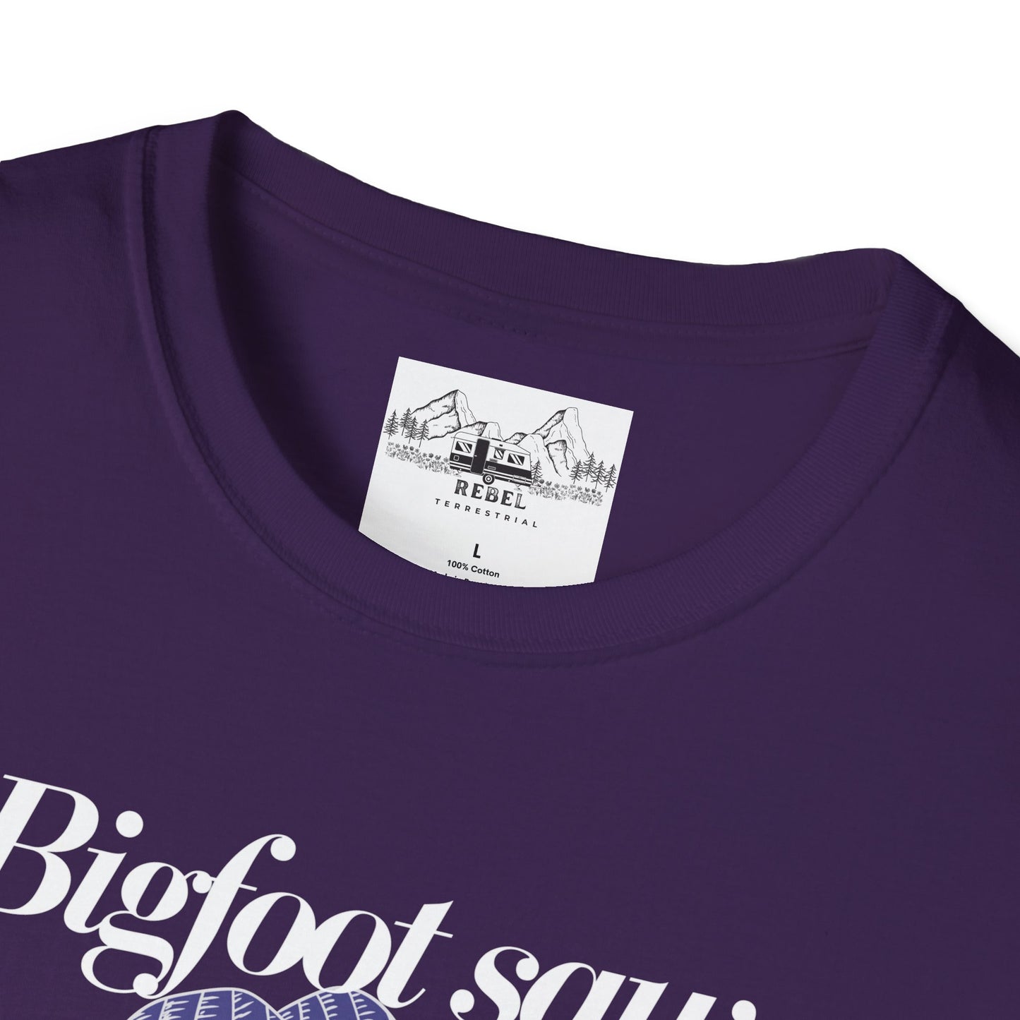 Bigfoot Saw Me But No One Believed Him – Hipster Bigfoot T-Shirt | Unisex Softstyle Tee