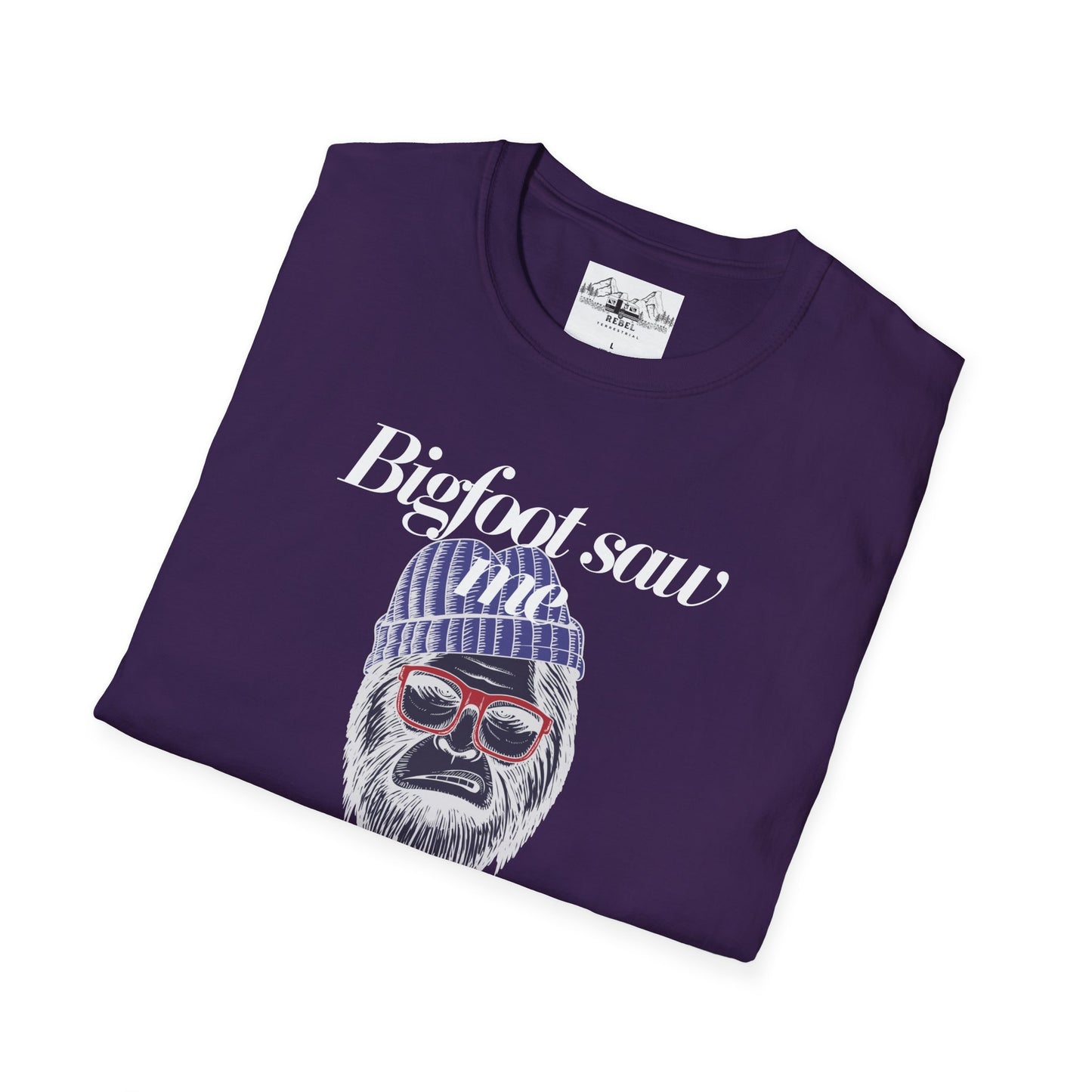 Bigfoot Saw Me But No One Believed Him – Hipster Bigfoot T-Shirt | Unisex Softstyle Tee