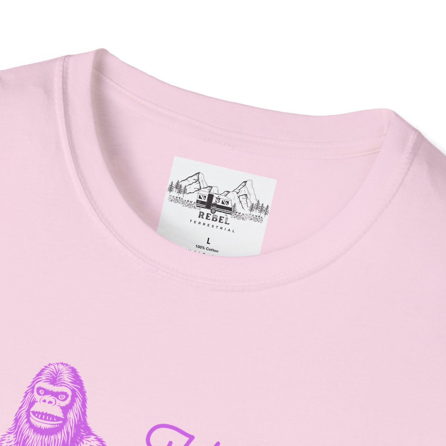 Hey Shuga Bigfoot T-Shirt – Unisex Softstyle Tee in Lurid Pink