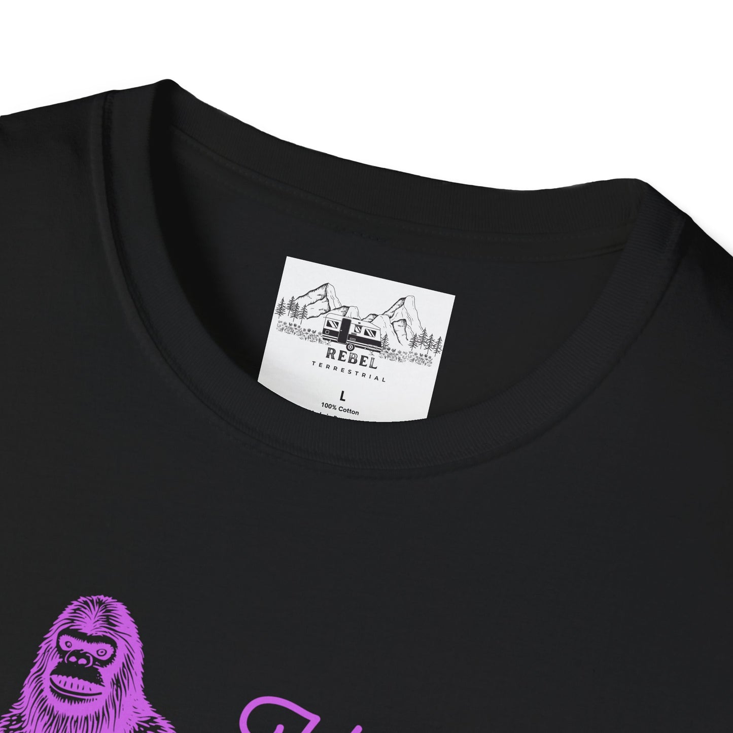 Hey Shuga Bigfoot T-Shirt – Unisex Softstyle Tee in Lurid Pink
