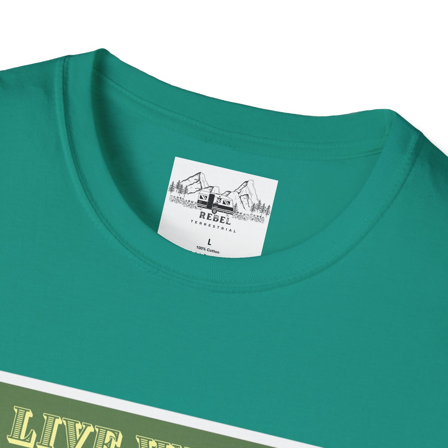 Live Weird, Fake Your Death – Angry Possum T-Shirt