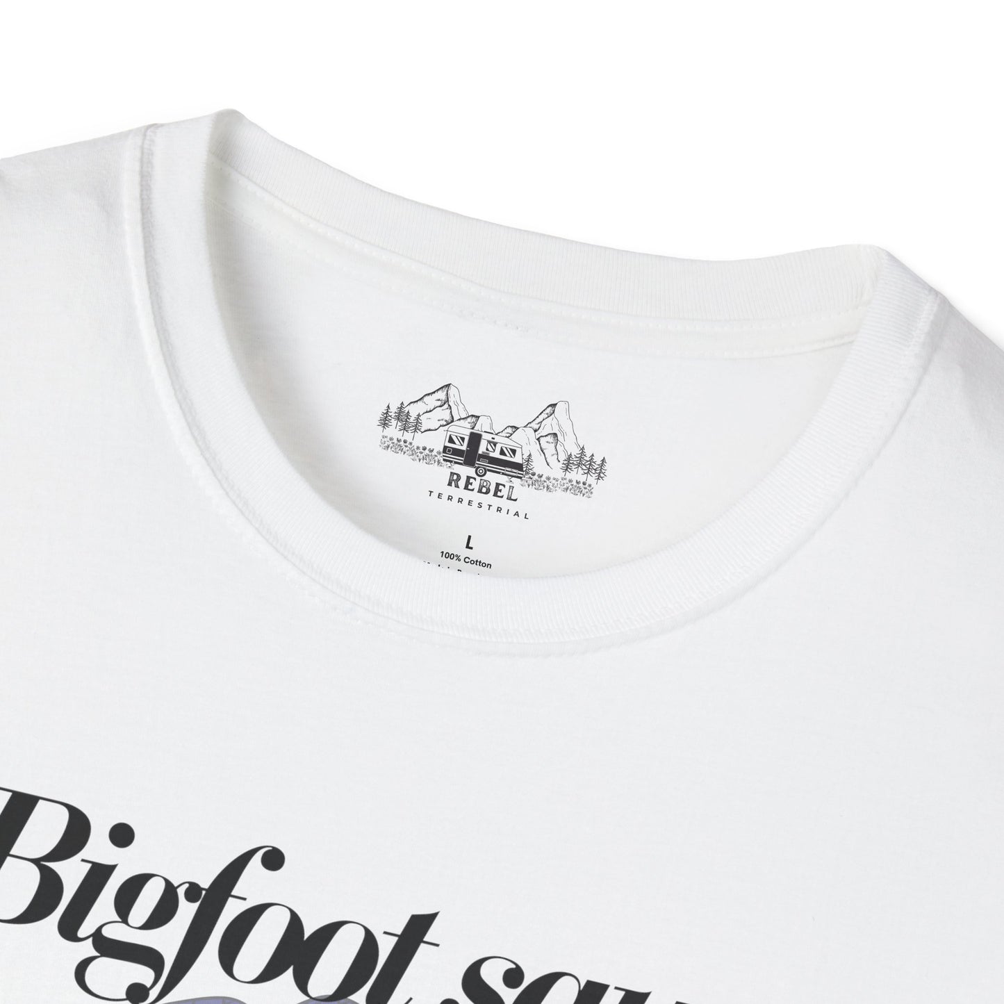 Bigfoot Saw Me But No One Believed Him – Hipster Bigfoot T-Shirt | Unisex Softstyle Tee
