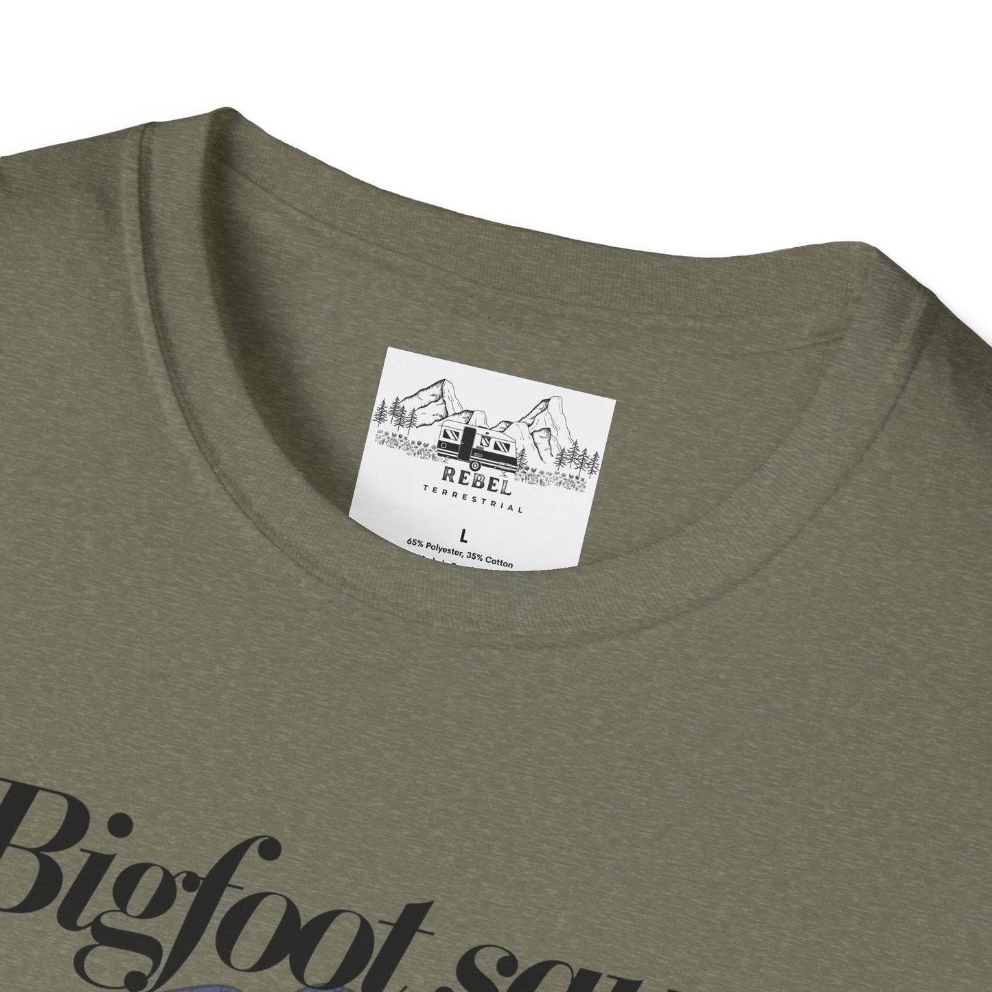 Bigfoot Saw Me But No One Believed Him – Hipster Bigfoot T-Shirt | Unisex Softstyle Tee