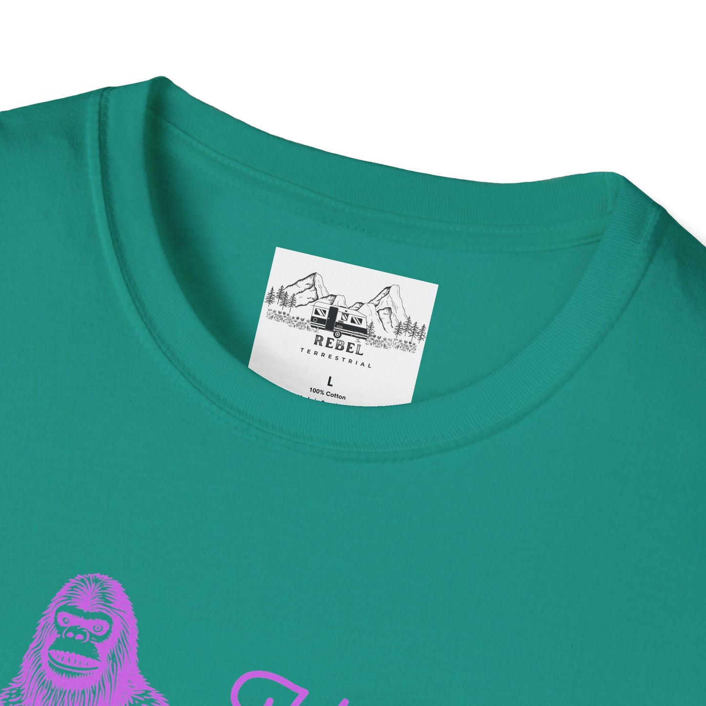 Hey Shuga Bigfoot T-Shirt – Unisex Softstyle Tee in Lurid Pink