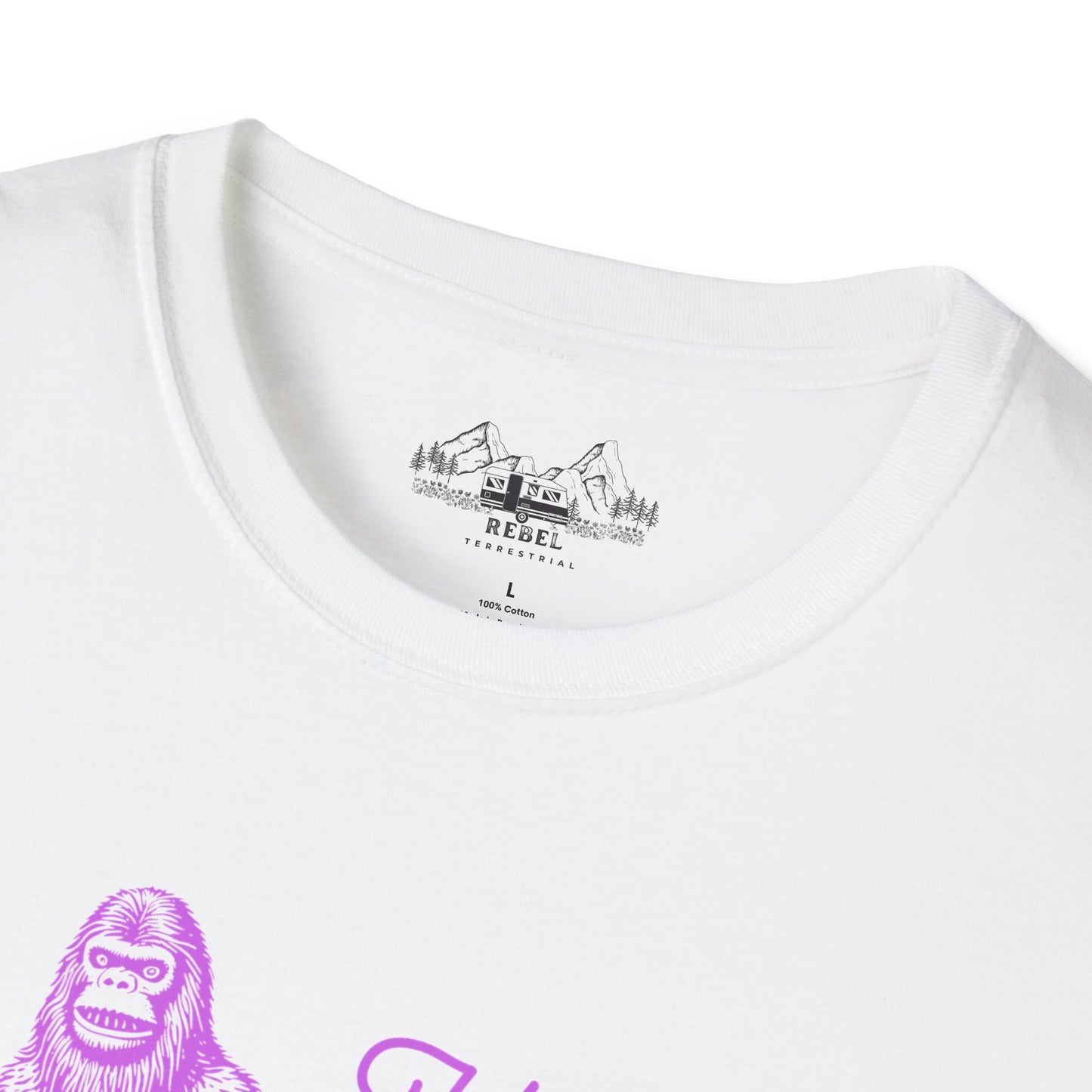 Hey Shuga Bigfoot T-Shirt – Unisex Softstyle Tee in Lurid Pink