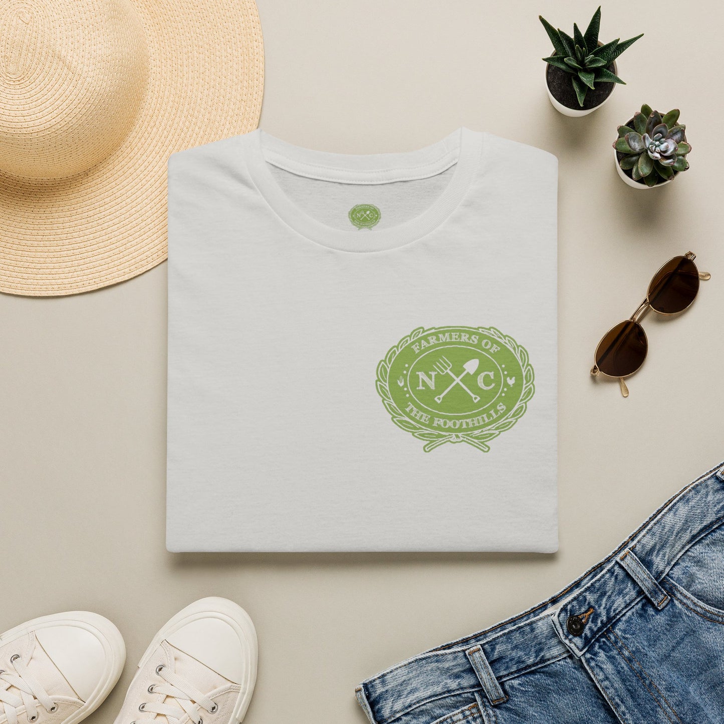 NC Farmers of the Foothills "Find Me at the Farmers Market" Graphic T-Shirt