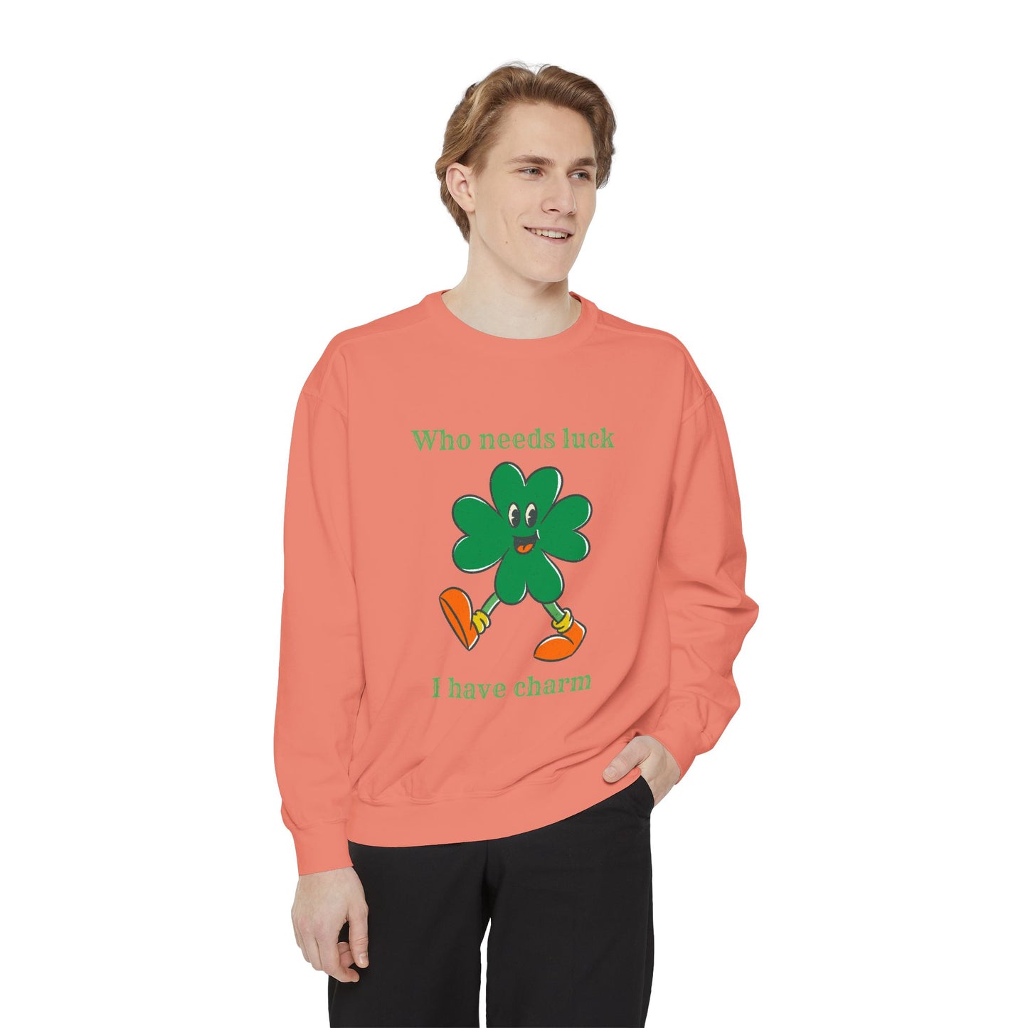 "I Have Charm" Relaxed Fit Sweatshirt – Smiling Shamrock Graphic