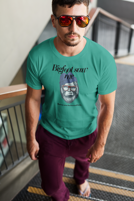 Bigfoot Saw Me But No One Believed Him – Hipster Bigfoot T-Shirt | Unisex Softstyle Tee
