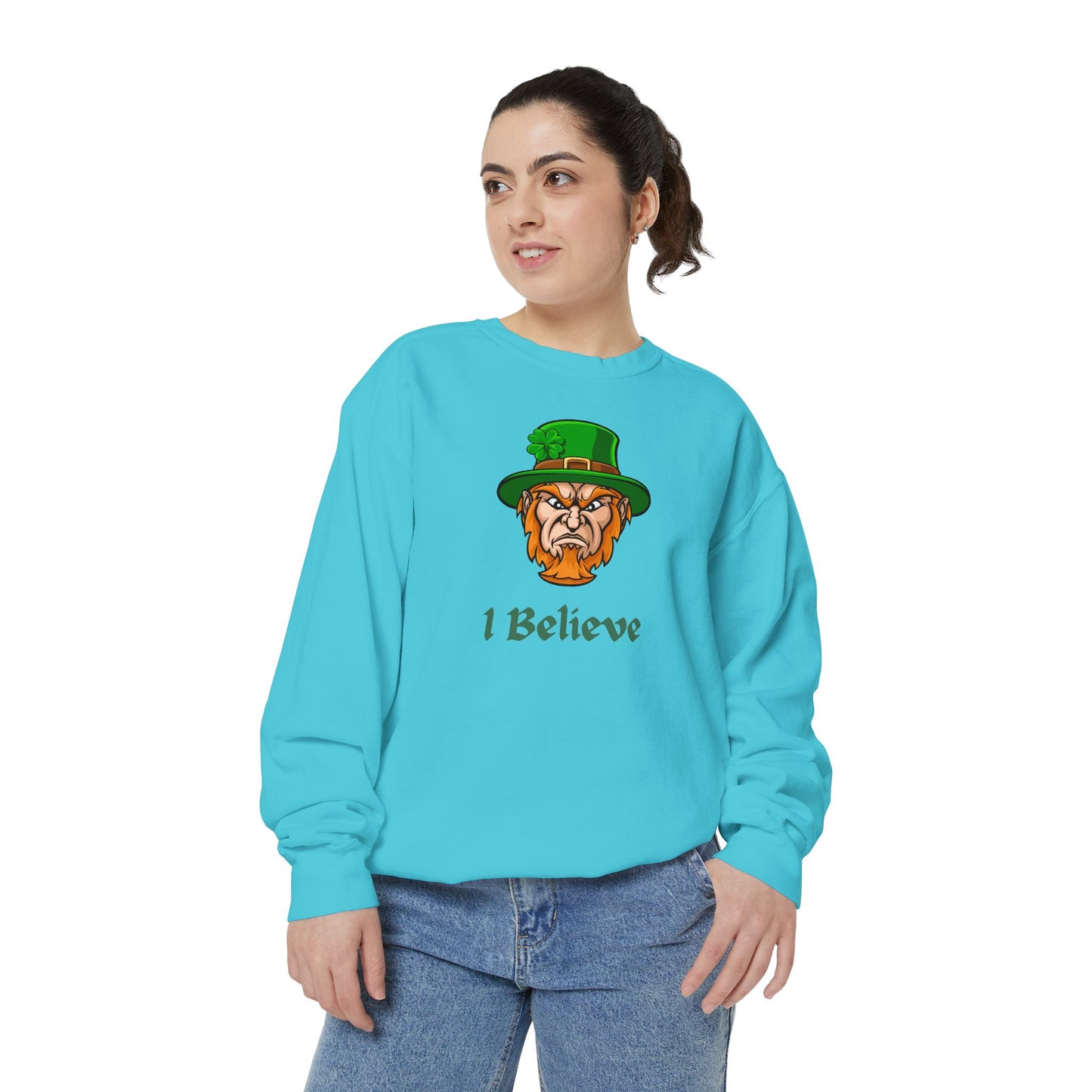 "I Believe" Relaxed Fit Sweatshirt – Bold Leprechaun Graphic