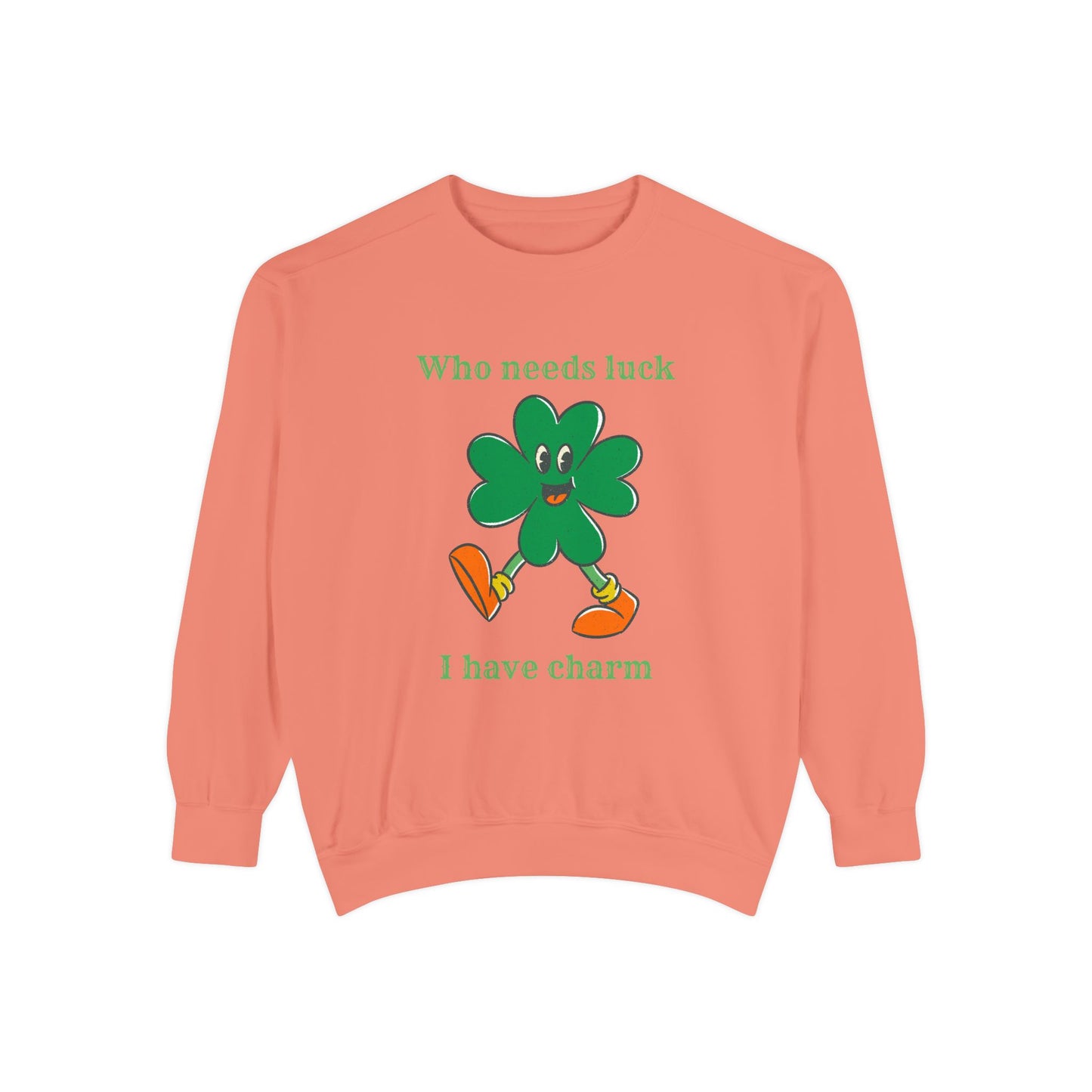 "I Have Charm" Relaxed Fit Sweatshirt – Smiling Shamrock Graphic