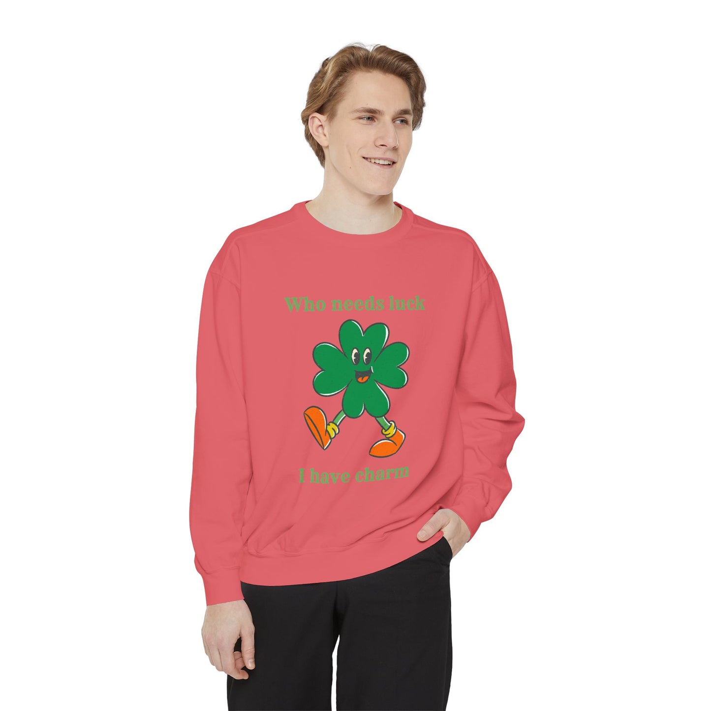 "I Have Charm" Relaxed Fit Sweatshirt – Smiling Shamrock Graphic