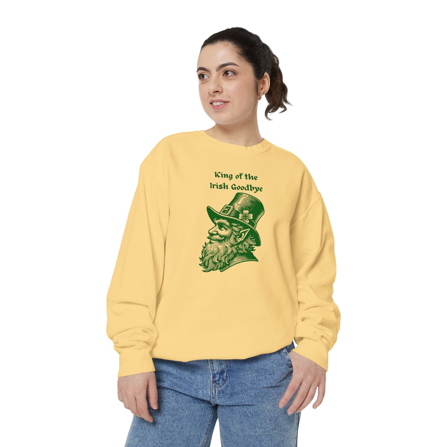 "King of the Irish Goodbye" Relaxed Fit Sweatshirt – Vintage Green Graphic