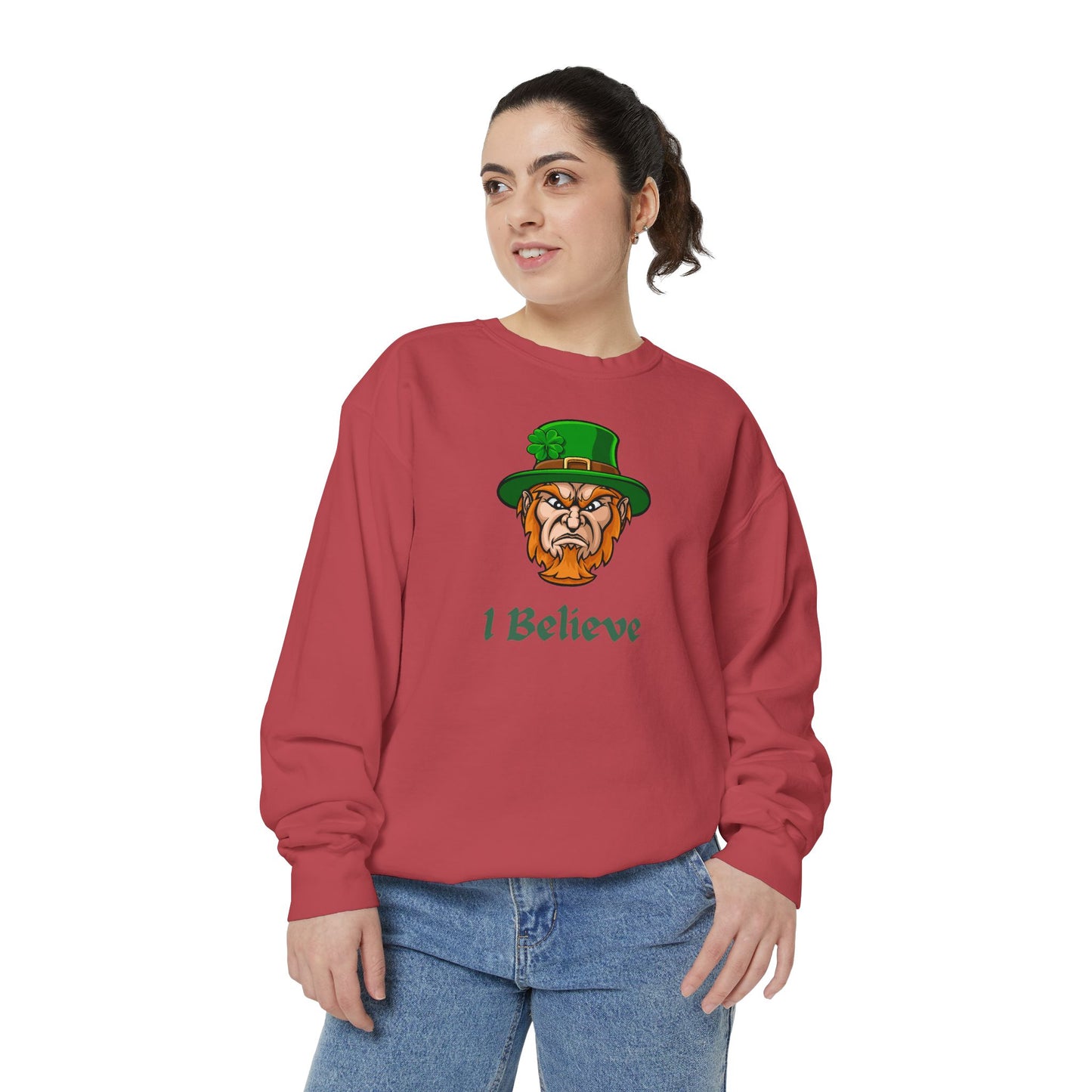 "I Believe" Relaxed Fit Sweatshirt – Bold Leprechaun Graphic