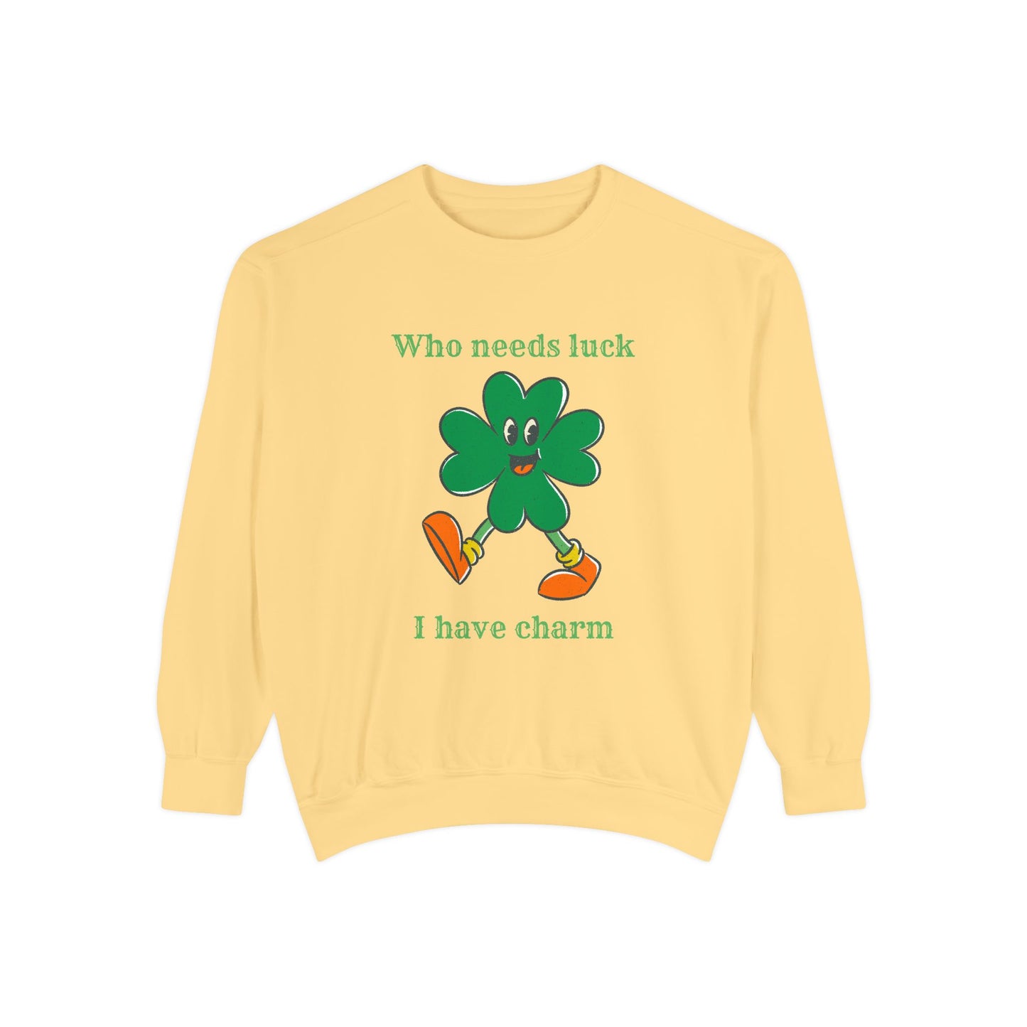 "I Have Charm" Relaxed Fit Sweatshirt – Smiling Shamrock Graphic