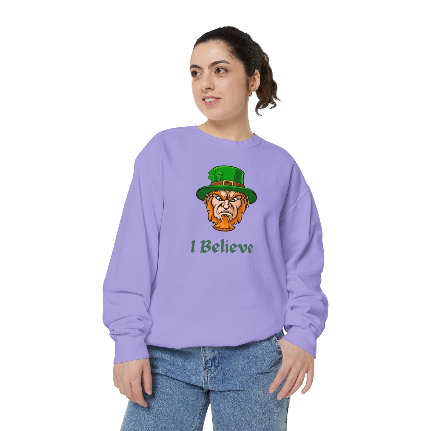 "I Believe" Relaxed Fit Sweatshirt – Bold Leprechaun Graphic